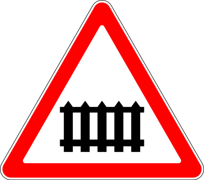 Знак "Железнодорожный переезд со шлагбаумом"